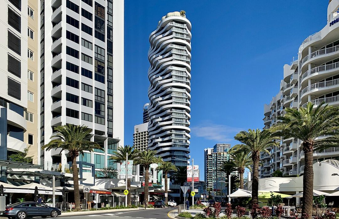 The_Wave_building_Broadbeach,_Gold_Coast,_Queensland_02